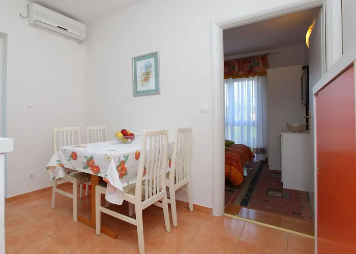Apartments Jole