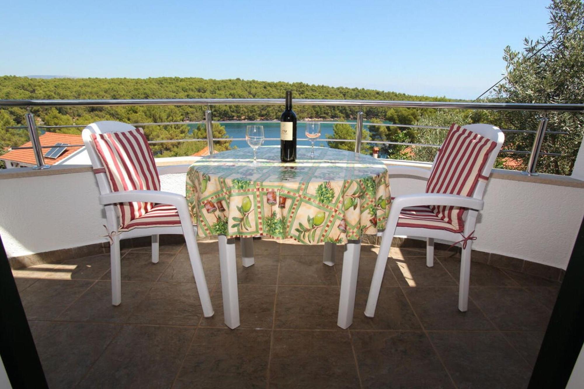 Jole Apartment Vrboska