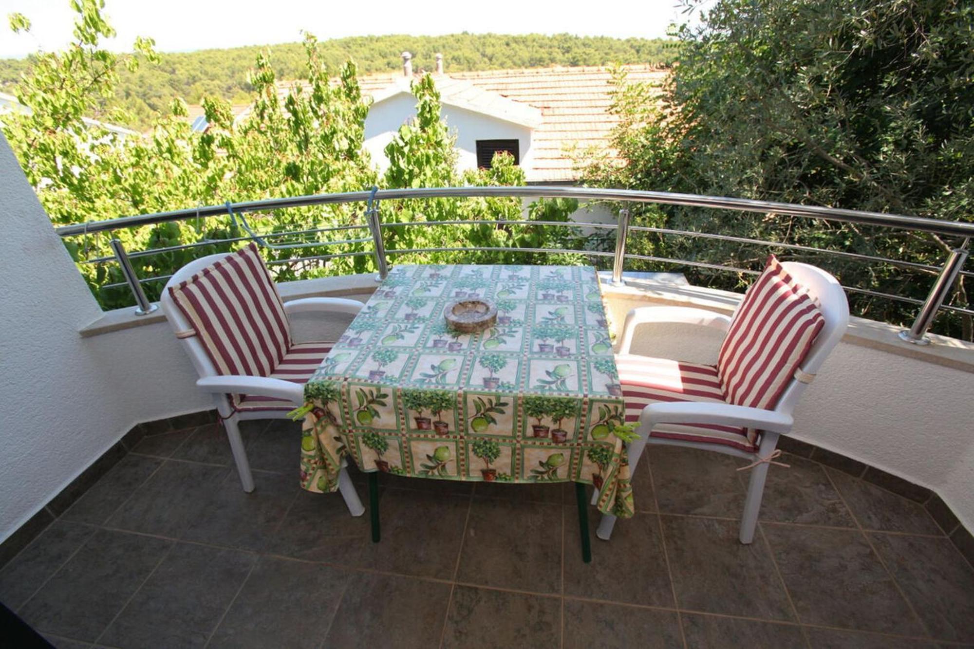 Jole Apartment Vrboska